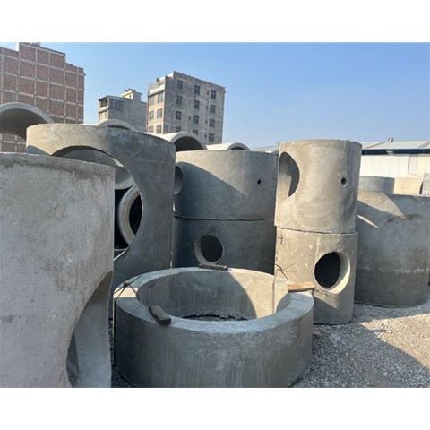 曲靖混凝土井筒的壁厚設(shè)計(jì)，是依據(jù)哪些具體參數(shù)和實(shí)際需求來(lái)確定的？